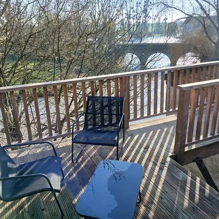 Les Terrasses Perchees Sur L'oudon Segre Apartment *