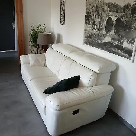 Les Terrasses Perchees Sur L'oudon Segre Apartment